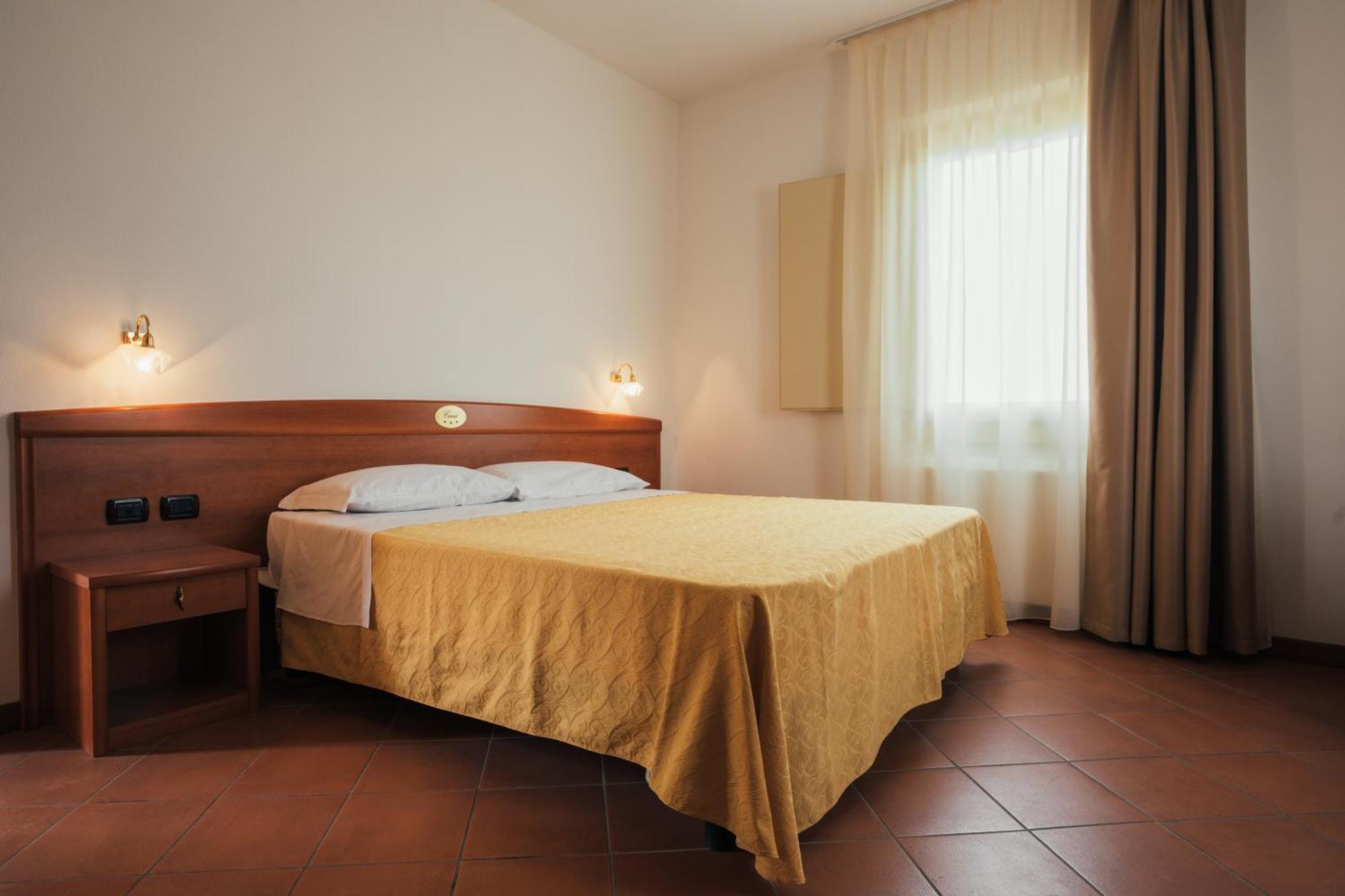 Albergo Cane Dozza Exteriér fotografie