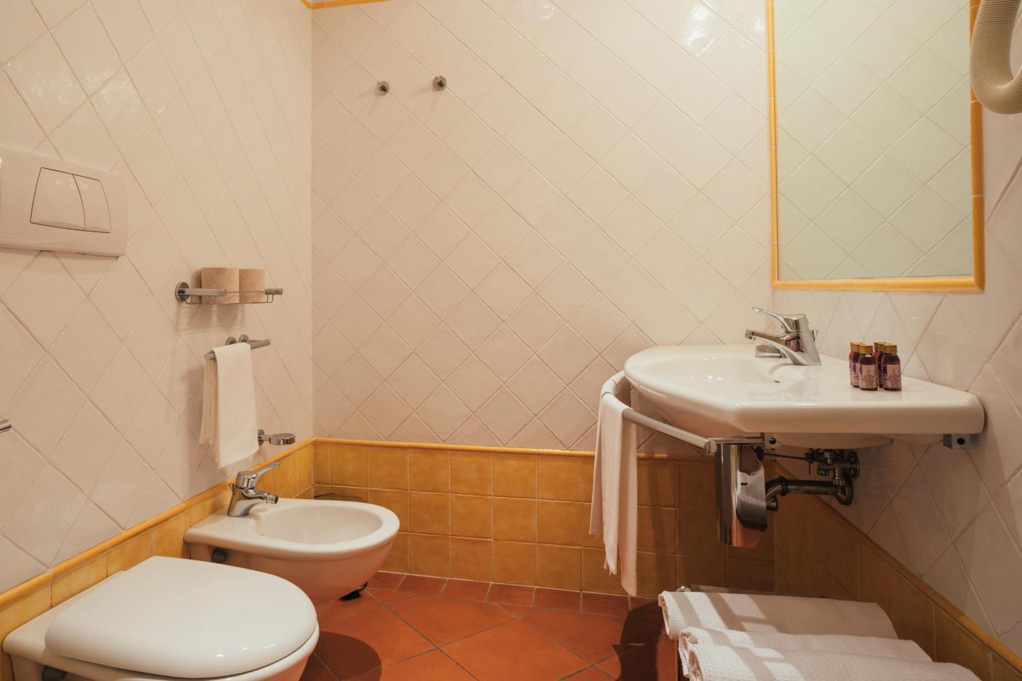 Albergo Cane Dozza Exteriér fotografie