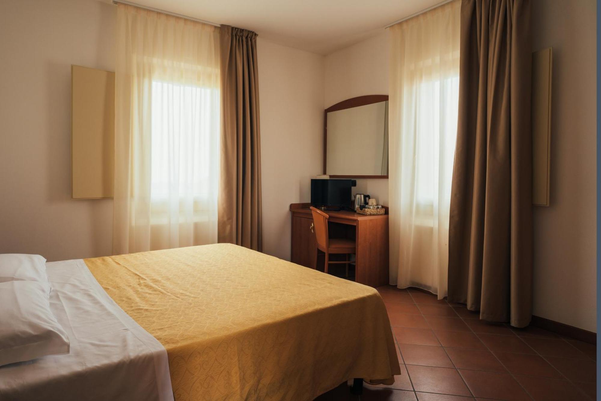 Albergo Cane Dozza Exteriér fotografie