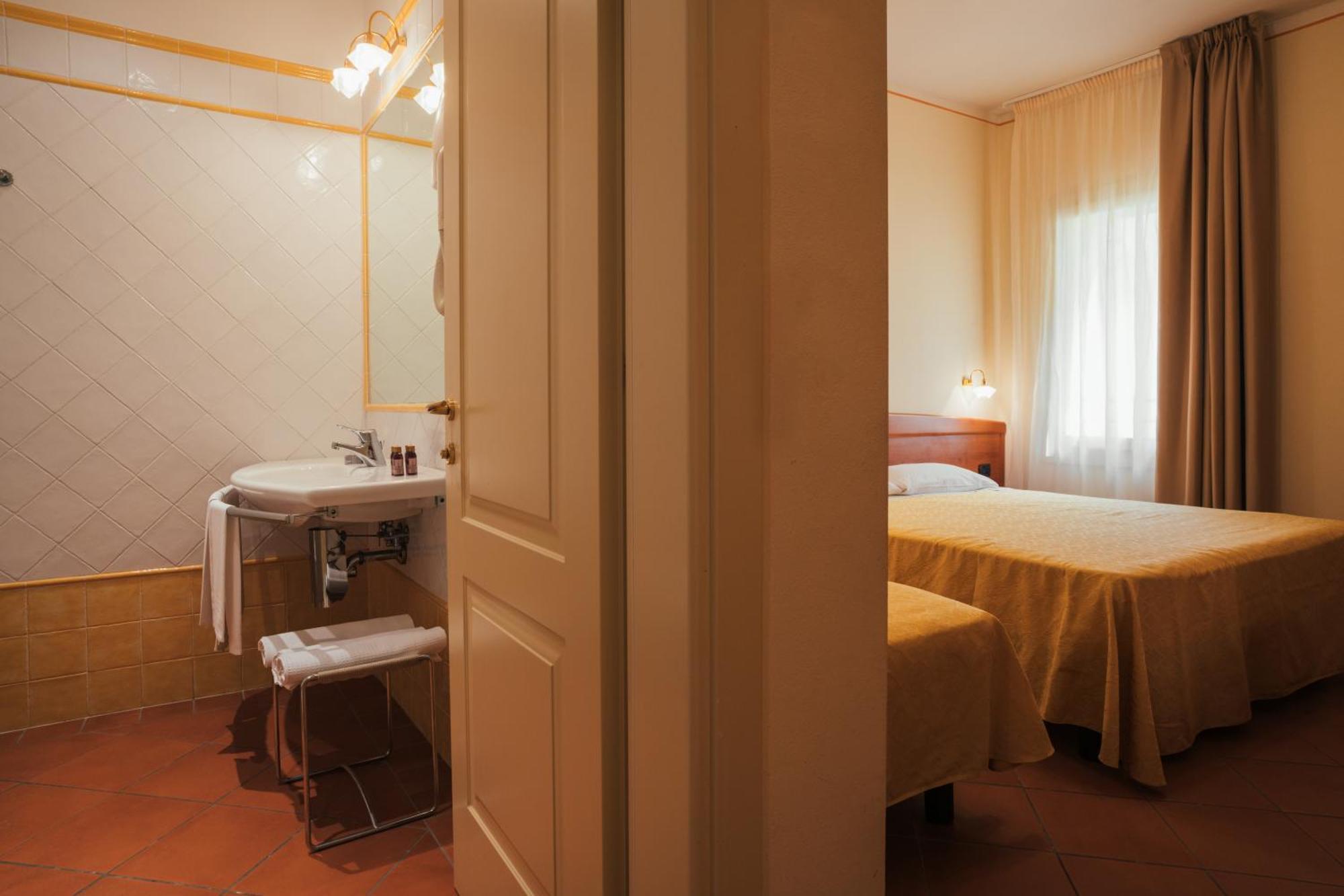 Albergo Cane Dozza Exteriér fotografie