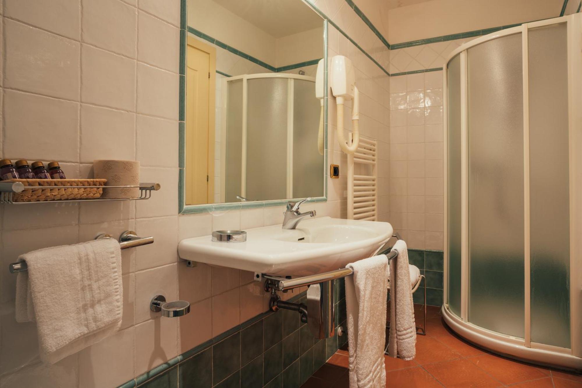 Albergo Cane Dozza Exteriér fotografie